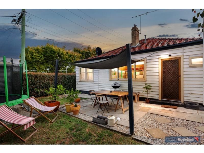 33 Newcastle Street, Yarraville VIC 3013