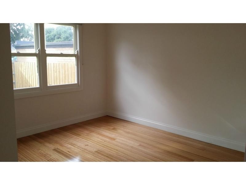 3 Empress Avenue, Kingsville VIC 3012