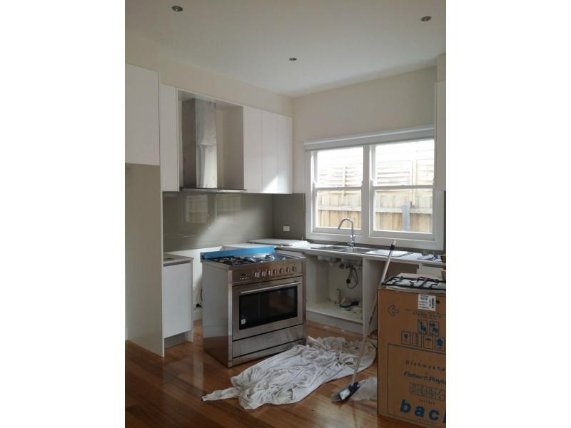 3 Empress Avenue, Kingsville VIC 3012