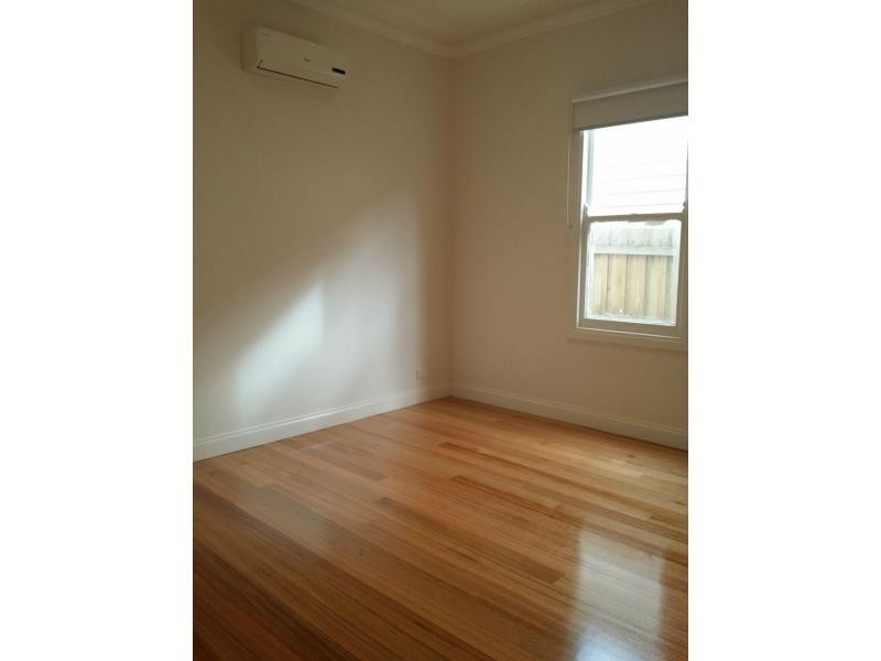 3 Empress Avenue, Kingsville VIC 3012