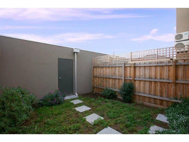 9 Toohey Street, Footscray VIC 3011