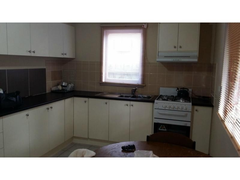 31 Empire Street, Footscray VIC 3011