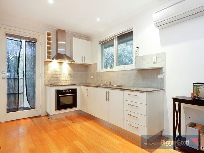 1/18 Blandford Street, West Footscray VIC 3012