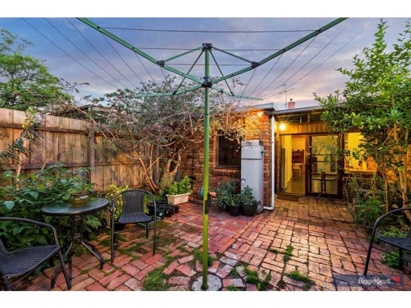 17 Gallant Street, Footscray VIC 3011