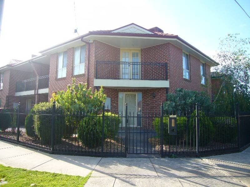 1 Sonley Street, Maidstone VIC 3012