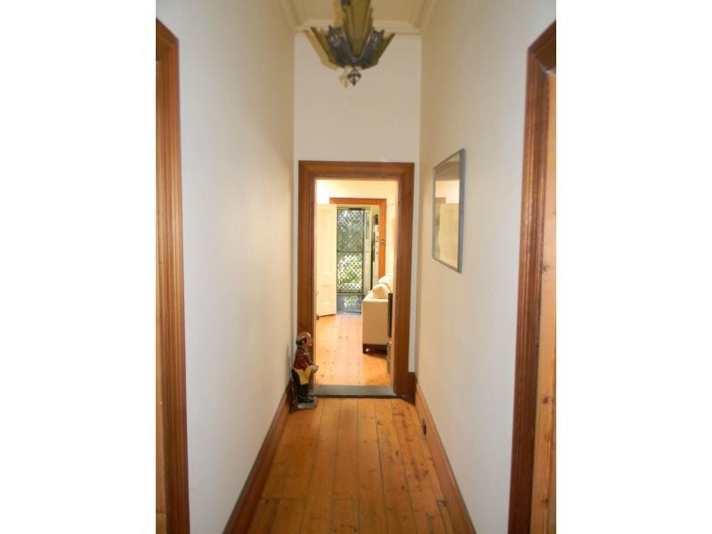 8 Sussex Street, Yarraville VIC 3013