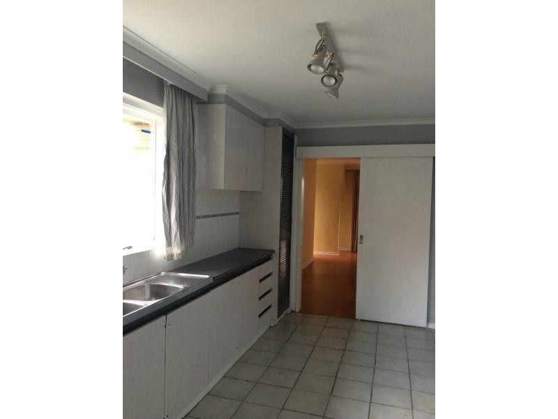 4/23 Lewis Street, Kingsville VIC 3012