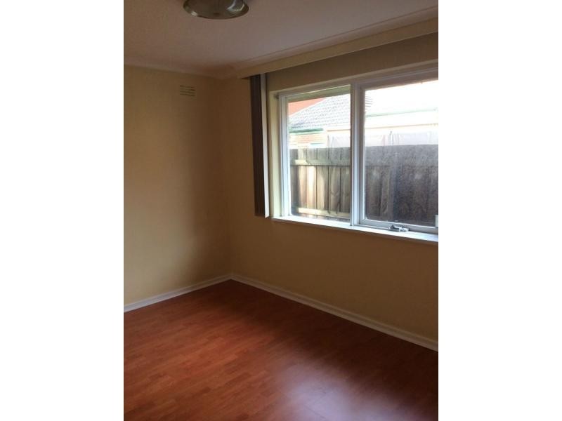 4/23 Lewis Street, Kingsville VIC 3012