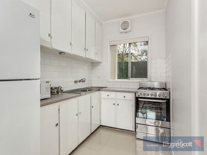 3/68 Kernot Street, South Kingsville VIC 3015