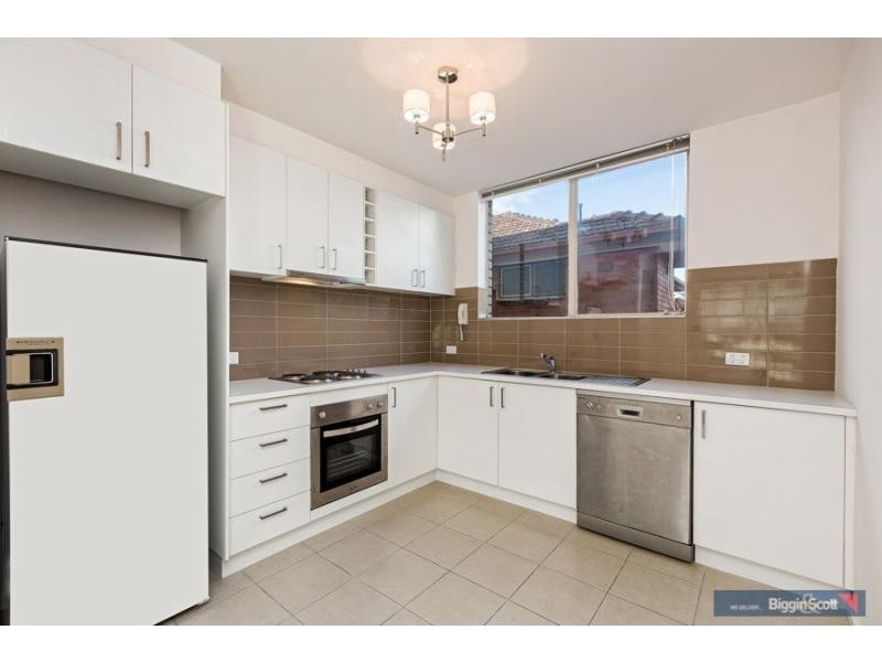 6/18 Kingsville Street, Kingsville VIC 3012