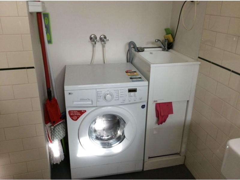 21 Bishop Street, Kingsville VIC 3012