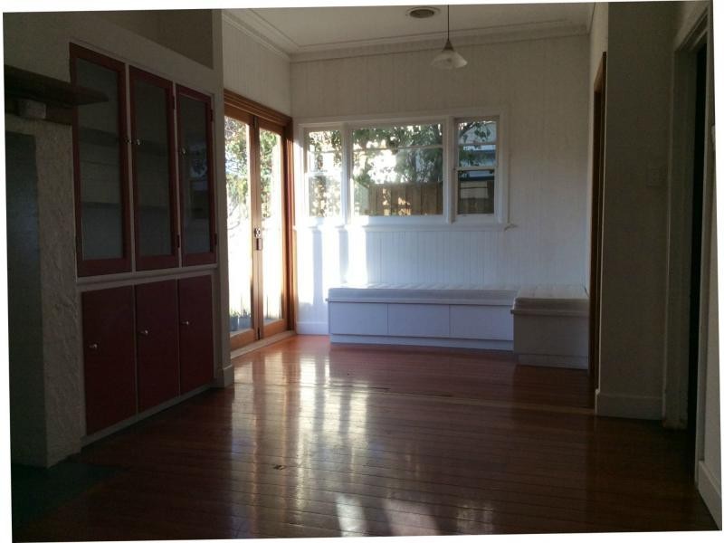 84 Ford Street, Newport VIC 3015