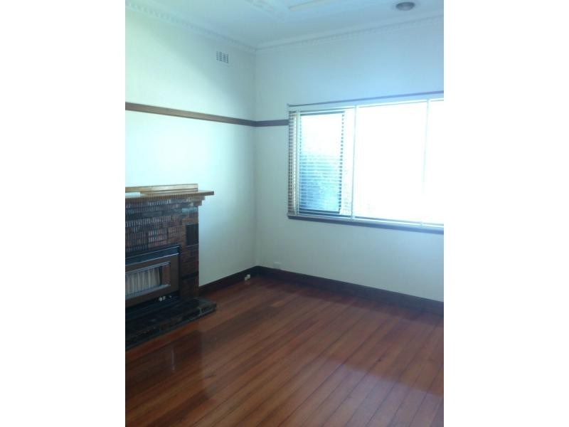 84 Ford Street, Newport VIC 3015