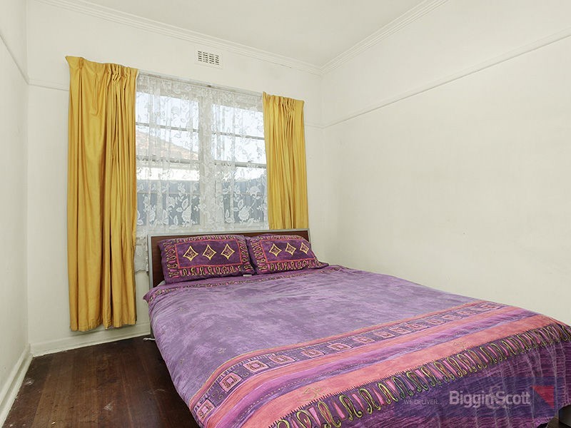 47 The Avenue, Spotswood VIC 3015