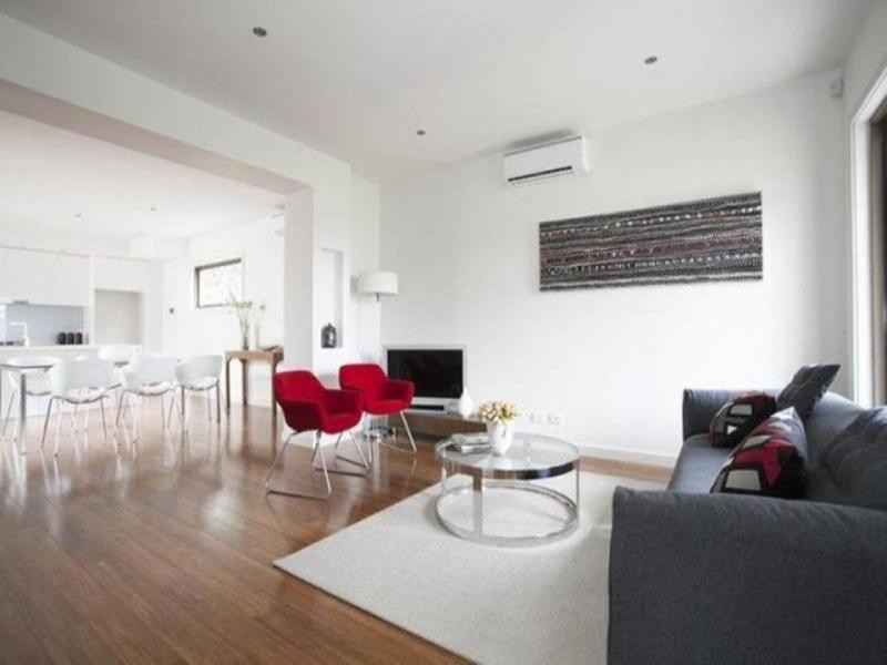 1/22 Blenheim Road, Newport VIC 3015