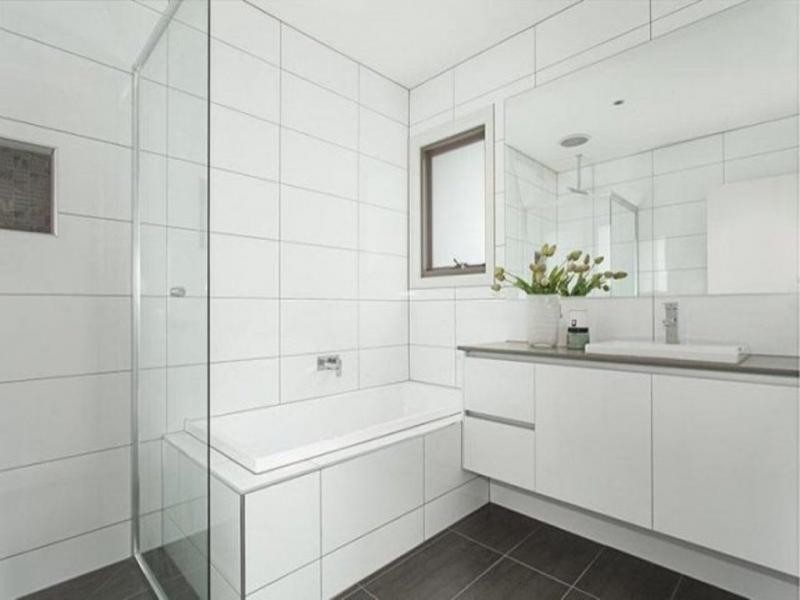 1/22 Blenheim Road, Newport VIC 3015