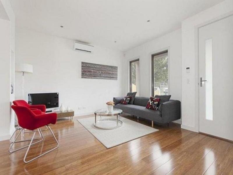 1/22 Blenheim Road, Newport VIC 3015