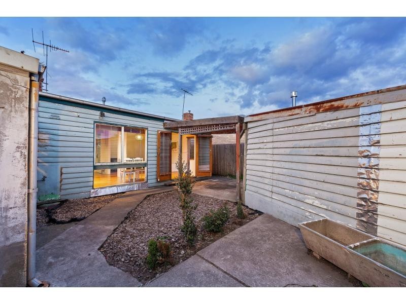 27 Tarrengower Street, Yarraville VIC 3013