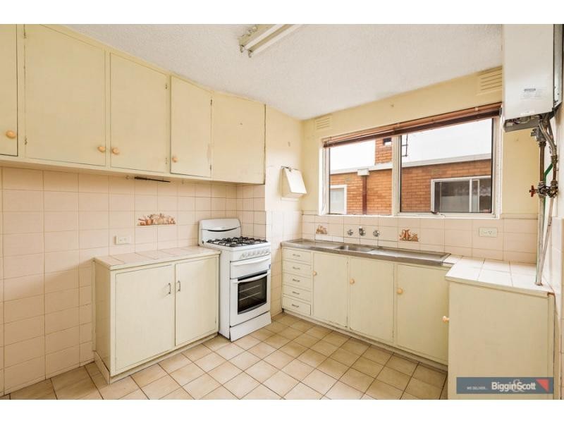 10/69A Kingsville Street, Kingsville VIC 3012