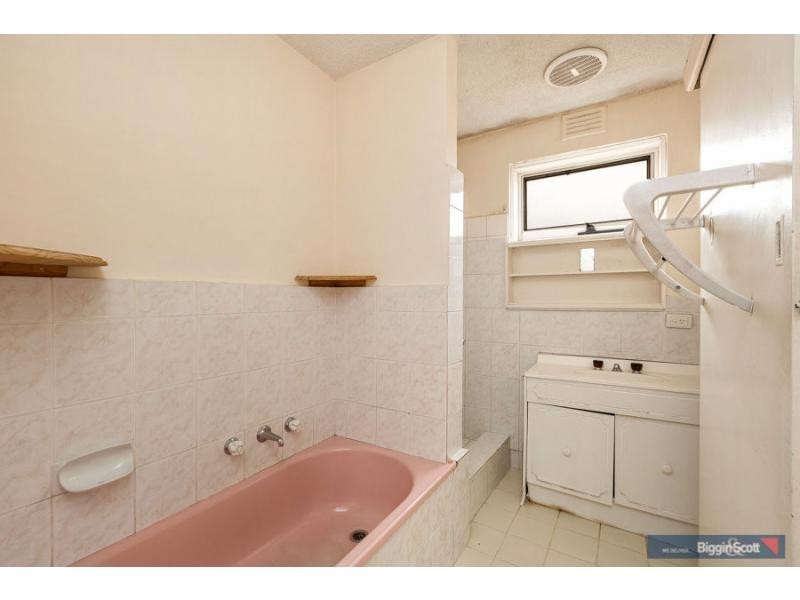 10/69A Kingsville Street, Kingsville VIC 3012