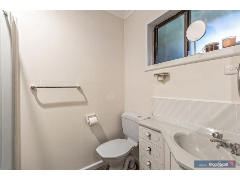 40 Madden Street, Maidstone VIC 3012