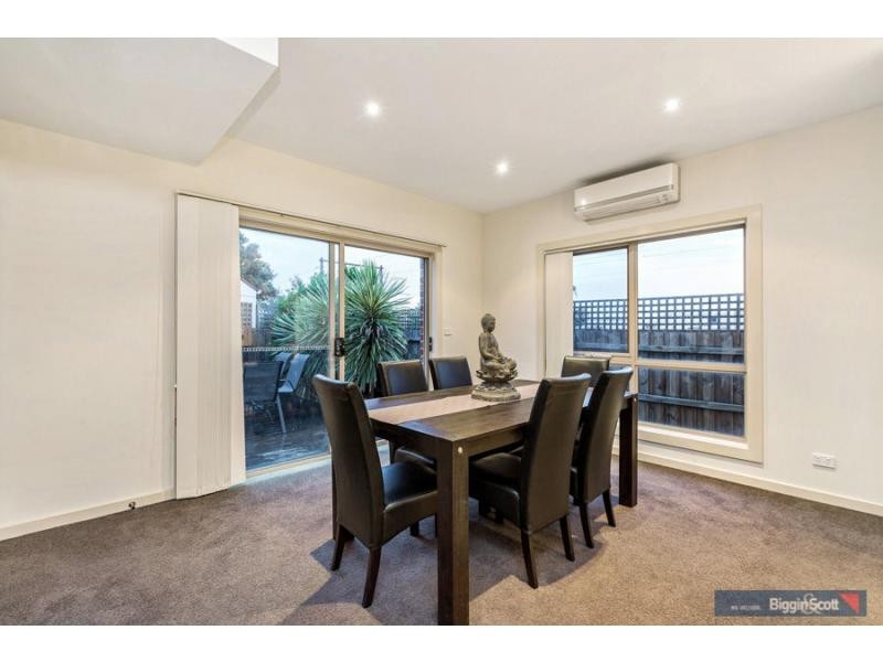 41 Rosshire Road, Newport VIC 3015