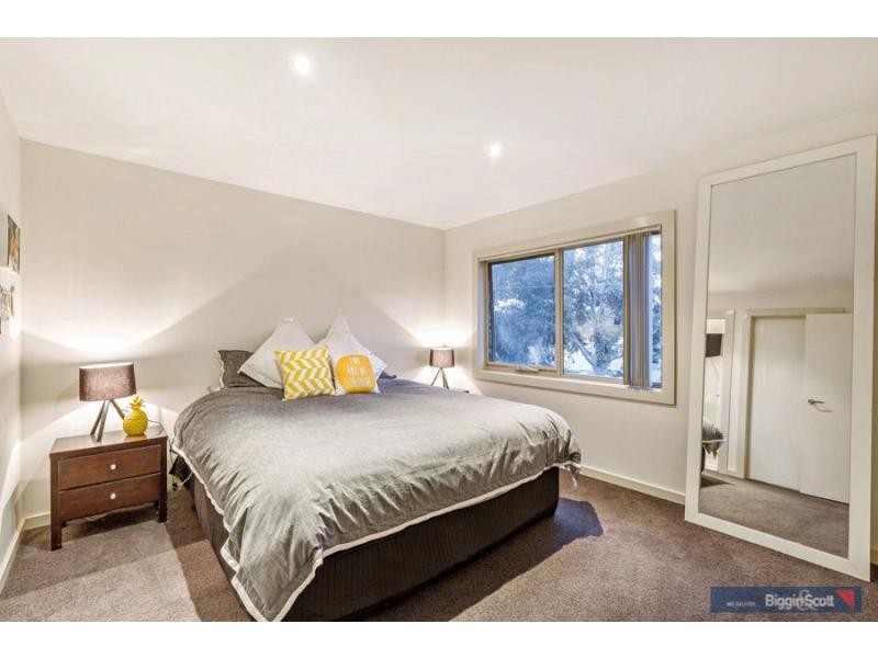 41 Rosshire Road, Newport VIC 3015