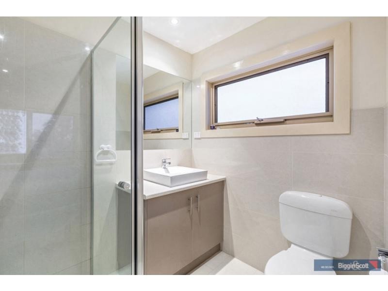 41 Rosshire Road, Newport VIC 3015