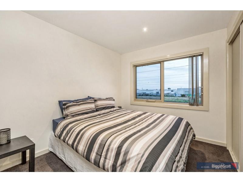 41 Rosshire Road, Newport VIC 3015