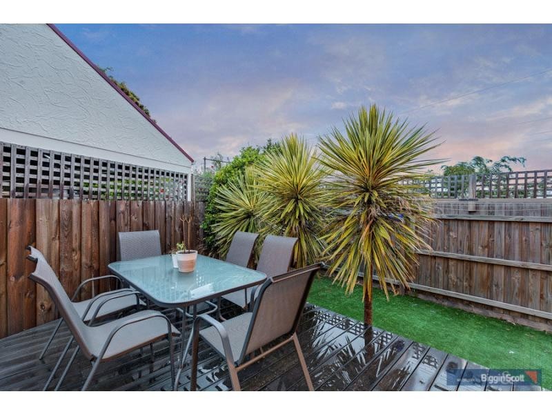 41 Rosshire Road, Newport VIC 3015