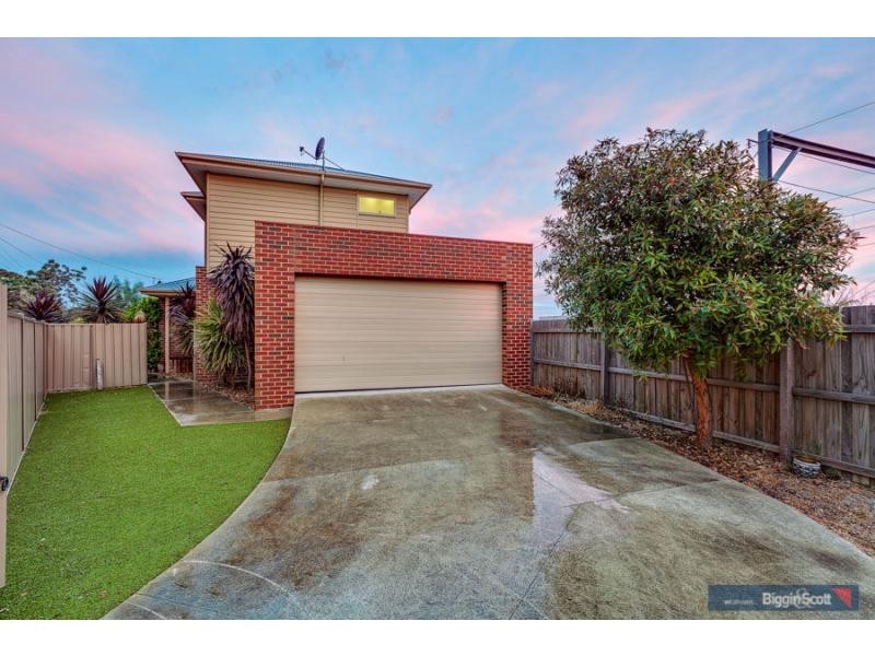 41 Rosshire Road, Newport VIC 3015