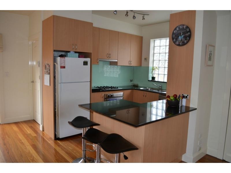 1A Chatfield Street, Kingsville VIC 3012