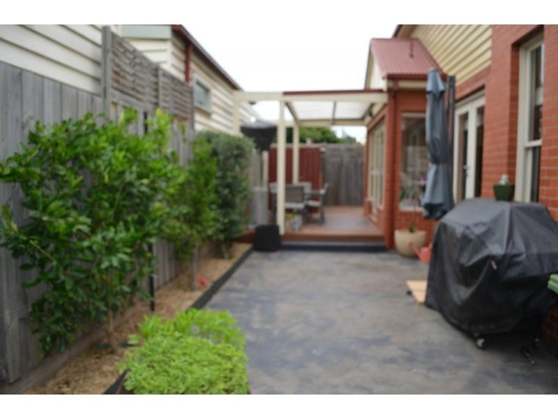 1A Chatfield Street, Kingsville VIC 3012