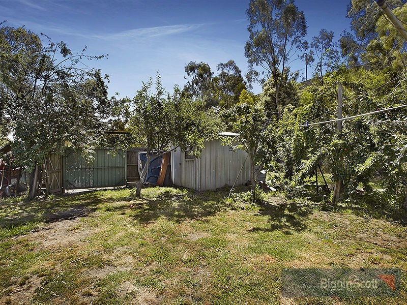 8 Strong Street, Spotswood VIC 3015