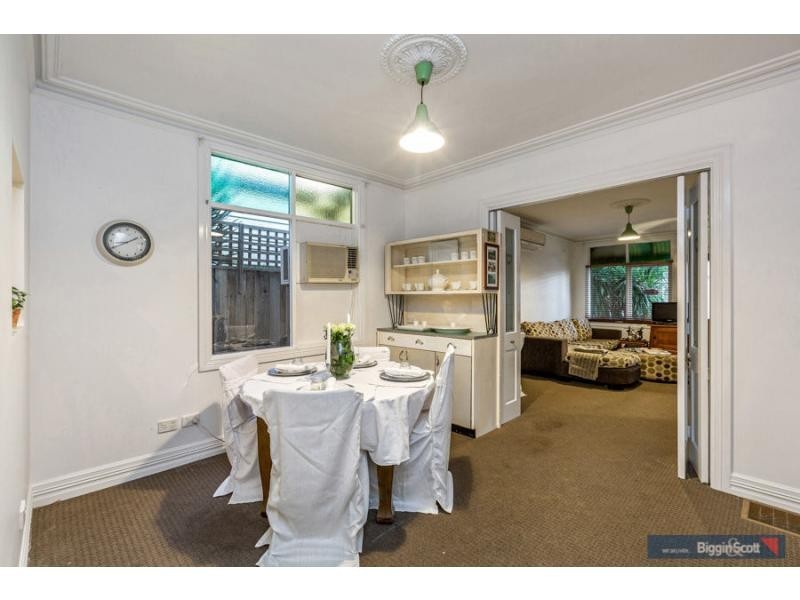 8 Gledhill Street, Seddon VIC 3011