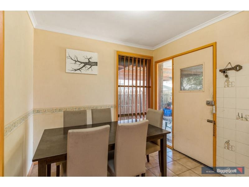 32 Learmonth Crescent, Sunshine West VIC 3020