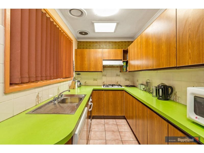 32 Learmonth Crescent, Sunshine West VIC 3020