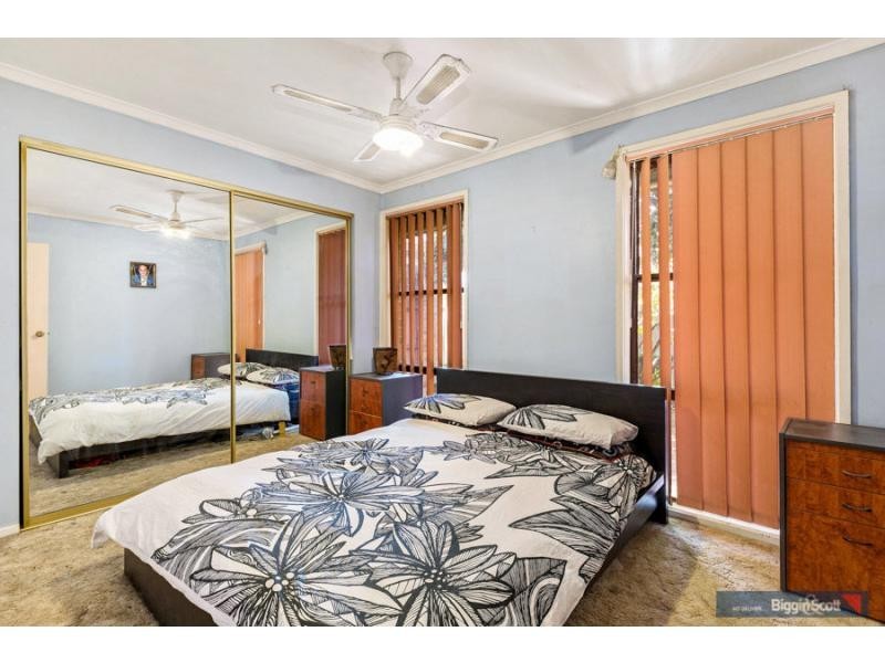 32 Learmonth Crescent, Sunshine West VIC 3020