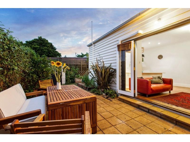 9 Jerrold Street, Footscray VIC 3011