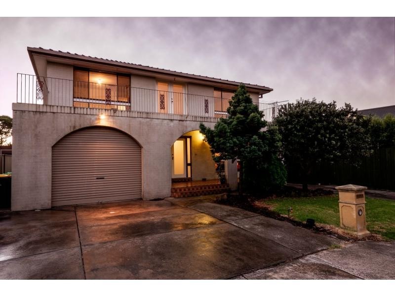 13 McIntyre Drive, Altona VIC 3018