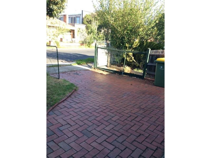 104 Creswick Street, Footscray VIC 3011