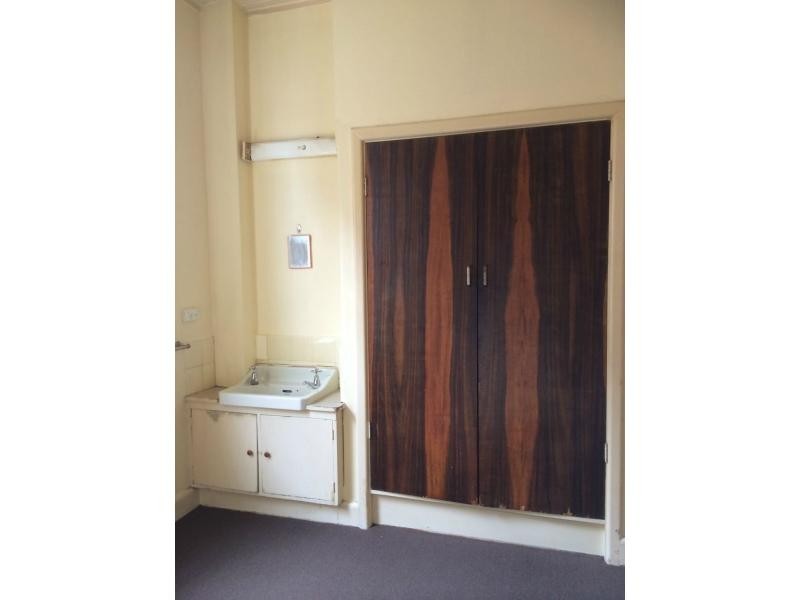 2/77 Somerville Road, Yarraville VIC 3013