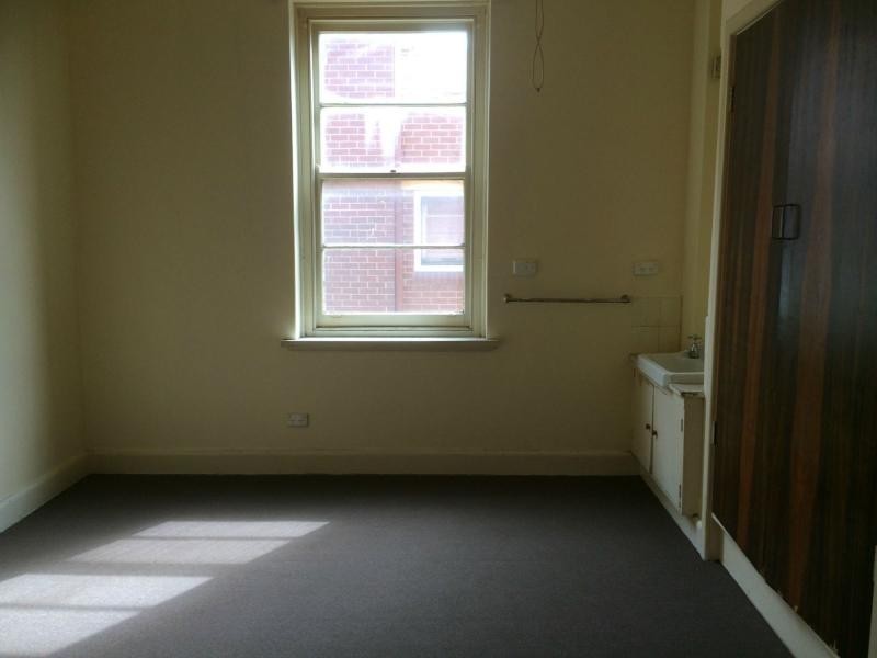 2/77 Somerville Road, Yarraville VIC 3013