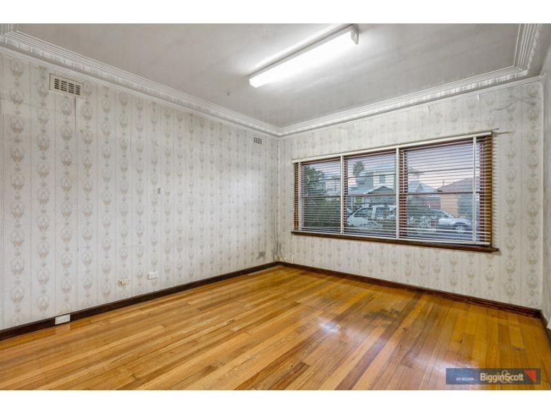 12 Strong Street, Spotswood VIC 3015