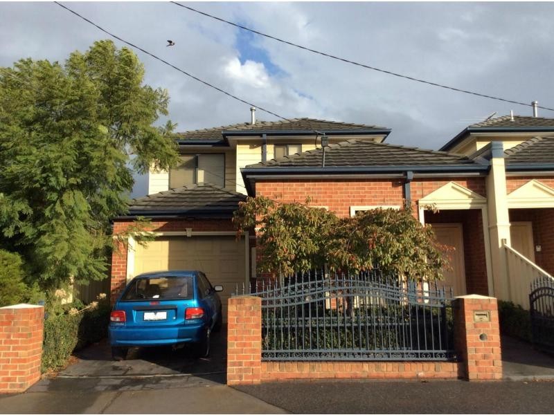 2/48 Swan Street, Footscray VIC 3011