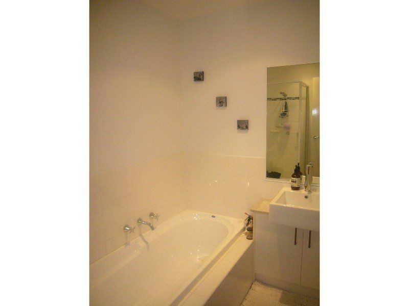 11 Toohey Street, Footscray VIC 3011