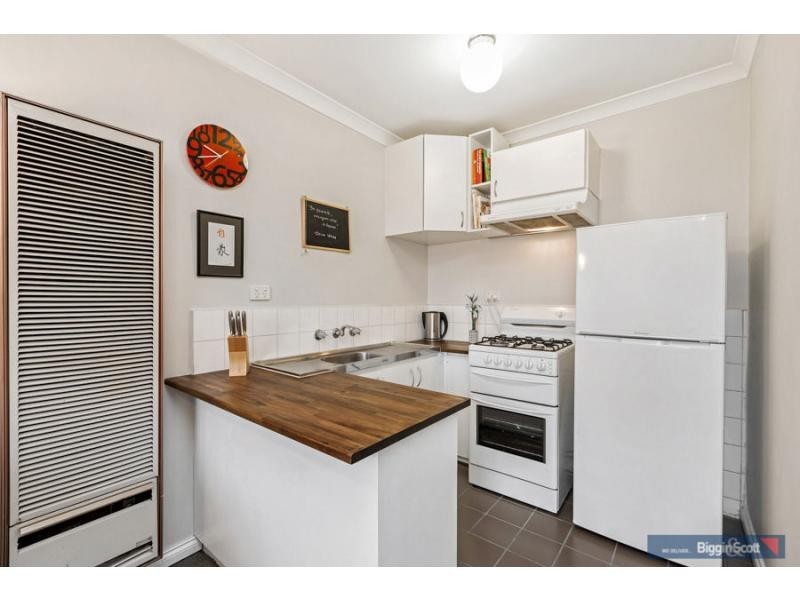 14/42 Percy Street, Newport VIC 3015