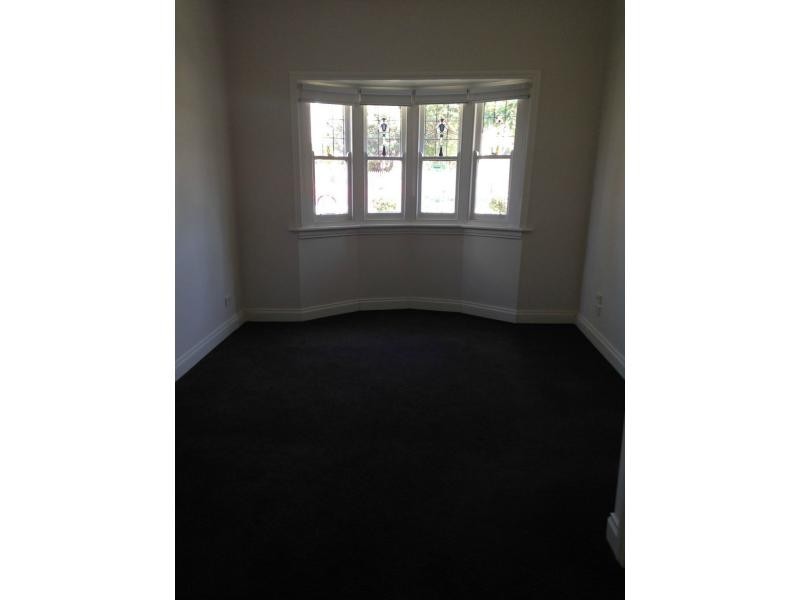 7 Coronation Street, Kingsville VIC 3012