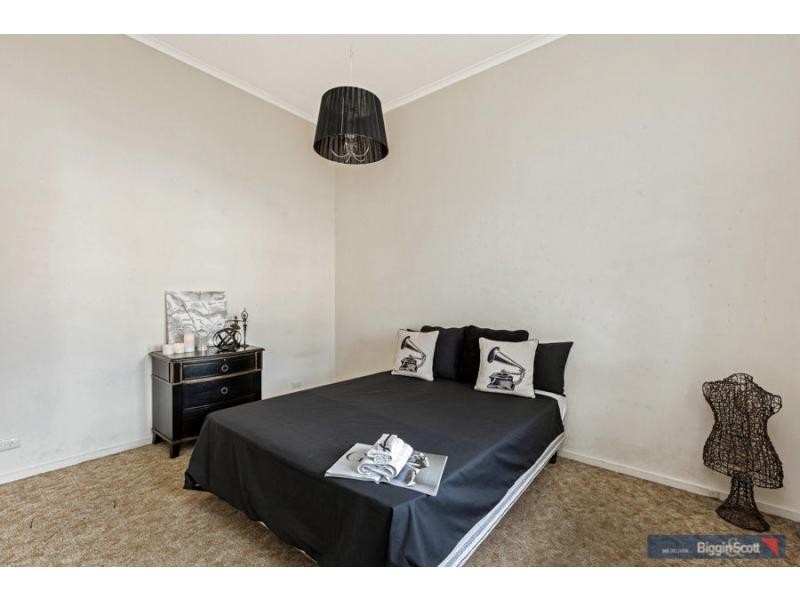 76 Castlemaine Street, Yarraville VIC 3013