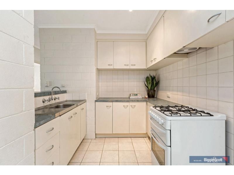 3/101 Summerhill Road, Footscray VIC 3011